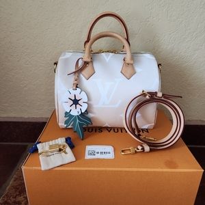 💕 Louis vuitton by the pool speedy 25